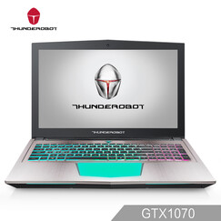 雷神(ThundeRobot)Dino-X7 GTX 1070 15.6英寸吃鸡游戏本笔记本(I7-7700HQ 16G 256G SSD+1T 8G RGB键盘)