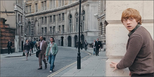 哈利·波特与死亡圣器(上)+蕾蒙娜和姐姐(DVD