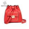 BAFELLI bolsos crossbody para mujer cuero borla remache cubo de alta calidad bandolera 5 colores bolsos rojos mujer bolso de mujer