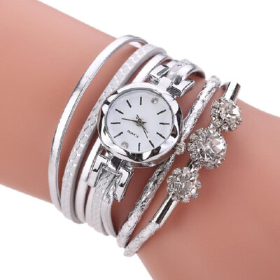 Womens Bracelet Watch Small Dial Fashion PU Fine Strap Exquisite Diamond Alloy Quartz Watch Bracelet Watch Wholesale Orange
Womens Bracelet Watch Small Dial Fashion PU Fine Strap Exquisite Diamond Alloy Quartz Watch Bracelet Watch Wholesale Orange