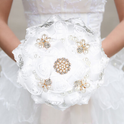 18cm Handmade Wedding Brooch Rhinestone Bridal Bouquet Satin Rose Flower with Artificial Pearls Decorated for Bride Wedding Suppli
18cm Handmade Wedding Brooch Rhinestone Bridal Bouquet Satin Rose Flower with Artificial Pearls Decorated for Bride Wedding Suppli