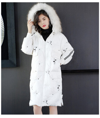 Womens long warm hooded jacket in the new 2018 winter fashion embroidered thick-down jacket
Womens long warm hooded jacket in the new 2018 winter fashion embroidered thick-down jacket