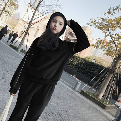 Womens fashion 2018 new spring&autumn tide double-ply two-piece body-slimming suit with a thin head sweater
Womens fashion 2018 new spring&autumn tide double-ply two-piece body-slimming suit with a thin head sweater