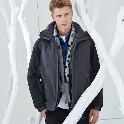 Camel brand fashion outdoor windproof waterproof warm jacket mens three-in-one jacket P8W270709 ink gray black L
Camel brand fashion outdoor windproof waterproof warm jacket mens three-in-one jacket P8W270709 ink gray black L