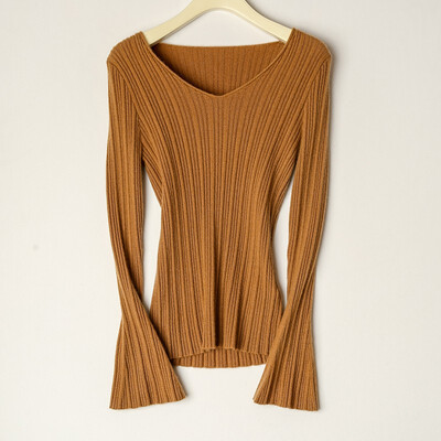 Card&Geese cashmere sweater ladies v-neck autumn&winter pure color pure cashmere belt belt 10537
Card&Geese cashmere sweater ladies v-neck autumn&winter pure color pure cashmere belt belt 10537