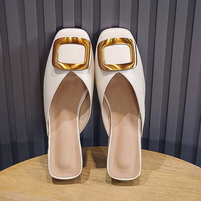 Baotou half slippers womens middle heel square net red slippers women 2019 new fashion wear square buckle Mueller shoes tide
Baotou half slippers womens middle heel square net red slippers women 2019 new fashion wear square buckle Mueller shoes tide