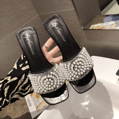 Ins Chaozhou Sandals Female Korean version of a word water drill thick heel high-heeled slippers for women wearing in summer
Ins Chaozhou Sandals Female Korean version of a word water drill thick heel high-heeled slippers for women wearing in summer