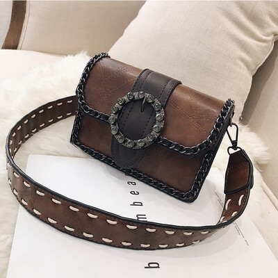 Spring&summer fashion small bag female 2019 new wave Korean version of the wild slung shoulder single retro rivet solid color small square bag
Spring&summer fashion small bag female 2019 new wave Korean version of the wild slung shoulder single retro rivet solid color small square bag