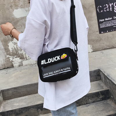 Ins super fire on the new canvas casual slung packet female 2019 new Korean version of the wild net red shoulder small square bag
Ins super fire on the new canvas casual slung packet female 2019 new Korean version of the wild net red shoulder small square bag