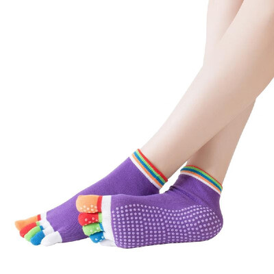 Anti-Sweat Five Fingers Backless Cotton Silicone Yoga Socks Elastic 5 Toes Breathable Sport Sock Ballet Gym Fitness Fine Quality
Anti-Sweat Five Fingers Backless Cotton Silicone Yoga Socks Elastic 5 Toes Breathable Sport Sock Ballet Gym Fitness Fine Quality