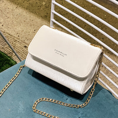 Korean version of Chic lady fashion slanting small white square bag fashion chain one-shoulder fairy bag
Korean version of Chic lady fashion slanting small white square bag fashion chain one-shoulder fairy bag