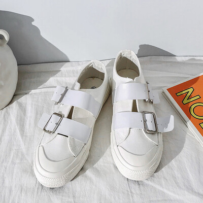 Summer buckle breathable Korean version of 100 summer board shoes 2019 girls popular shoes retro fashion summer white shoes girl
Summer buckle breathable Korean version of 100 summer board shoes 2019 girls popular shoes retro fashion summer white shoes girl