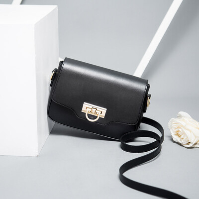 Ins Super-hot Girls Up-trend Korean Edition Single Shoulder Slant Bag Fashion Baitao Students Slant Straddle
Ins Super-hot Girls Up-trend Korean Edition Single Shoulder Slant Bag Fashion Baitao Students Slant Straddle
