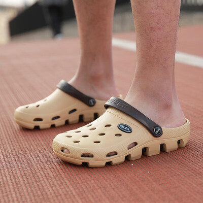 Pull back Warrior sandals casual couple models breathable outdoor wild beach hole shoes 049 Bao blue 38
Pull back Warrior sandals casual couple models breathable outdoor wild beach hole shoes 049 Bao blue 38