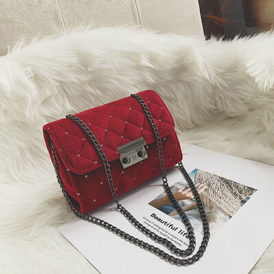 2018 winter new small bag female tide Korean version of the rhombic small fragrance chain shoulder bag wild mini diagonal package
2018 winter new small bag female tide Korean version of the rhombic small fragrance chain shoulder bag wild mini diagonal package