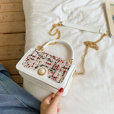 Qiao Bani 2019 new South Korea Dongdaemun ins fashion contrast color flip bag hand strap shoulder diagonal tide handbag
Qiao Bani 2019 new South Korea Dongdaemun ins fashion contrast color flip bag hand strap shoulder diagonal tide handbag