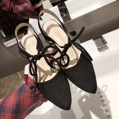 Small&fresh high-heeled shoes high-heeled shoes white&Roman strap sandal female students in summer black&white
Small&fresh high-heeled shoes high-heeled shoes white&Roman strap sandal female students in summer black&white