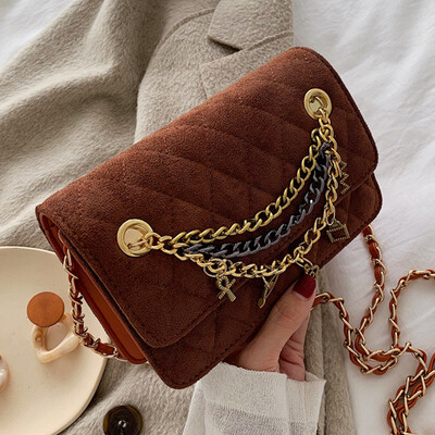 North bag popular bag womens bag 2019 new Korean fashion Joker embroidered messenger bag Lingge chain bag
North bag popular bag womens bag 2019 new Korean fashion Joker embroidered messenger bag Lingge chain bag