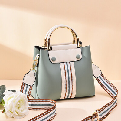 Bag womens fashion bucket bag large single shoulder ins Joker fresh stripes mother portable
Bag womens fashion bucket bag large single shoulder ins Joker fresh stripes mother portable