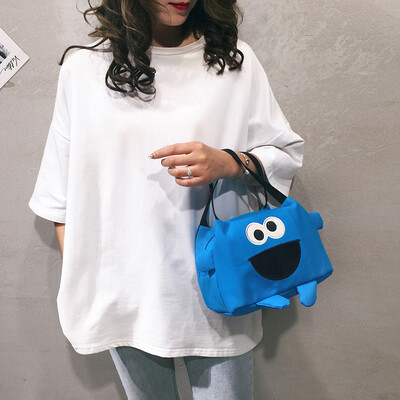 Cute small bag female 2019 new wave Korean version of the cartoon foreign girl handbag fashion wild canvas bag cute
Cute small bag female 2019 new wave Korean version of the cartoon foreign girl handbag fashion wild canvas bag cute