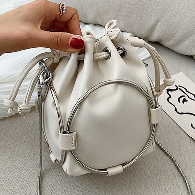 Summer ring bag ladies 2019 new fashion trend Joker shoulder slung bucket bag summer
Summer ring bag ladies 2019 new fashion trend Joker shoulder slung bucket bag summer