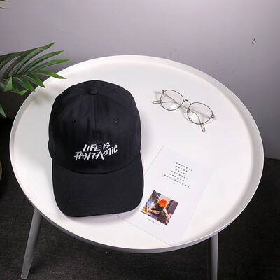 Hat women spring&summer Korean leisure Cap Joker Sun Hat street lovers outdoor sports baseball cap mens tide
Hat women spring&summer Korean leisure Cap Joker Sun Hat street lovers outdoor sports baseball cap mens tide