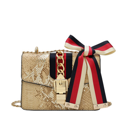 Chic small bag female bag Korean version of the wild shoulder bag fashion letter chain slung saddle bag tide
Chic small bag female bag Korean version of the wild shoulder bag fashion letter chain slung saddle bag tide