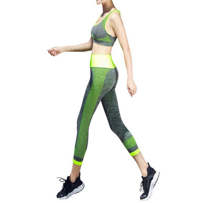 Women Sports Workout Yoga Two Piece Sets Wire Free Sports Bra & High Waist Capri Pants
Women Sports Workout Yoga Two Piece Sets Wire Free Sports Bra & High Waist Capri Pants