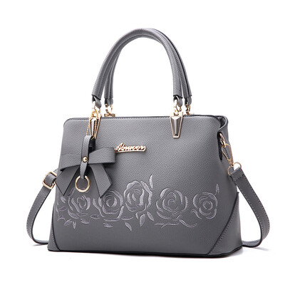 2019 Elegant Shoulder Bag Women Designer Luxury Handbags Women Bags Plum Bow Sweet Messenger Crossbody Bag For Women T30
2019 Elegant Shoulder Bag Women Designer Luxury Handbags Women Bags Plum Bow Sweet Messenger Crossbody Bag For Women T30