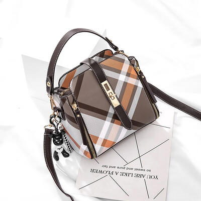 Summer ladies bucket Ladies Bag Fashion Net red small package foreign style one shoulder bag inclined bag
Summer ladies bucket Ladies Bag Fashion Net red small package foreign style one shoulder bag inclined bag