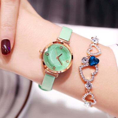 Watch womens ins wind waterproof ultra-thin original wind rhinestone watch womens ins Korean fashion French minority shaking voi
Watch womens ins wind waterproof ultra-thin original wind rhinestone watch womens ins Korean fashion French minority shaking voi