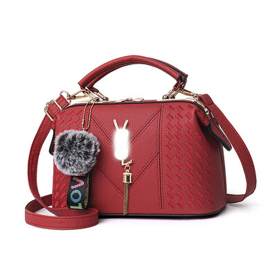 Womens bag 2018 new bag female Korean version of the stereotypes cool fashion womens bag slung shoulder bag
Womens bag 2018 new bag female Korean version of the stereotypes cool fashion womens bag slung shoulder bag
