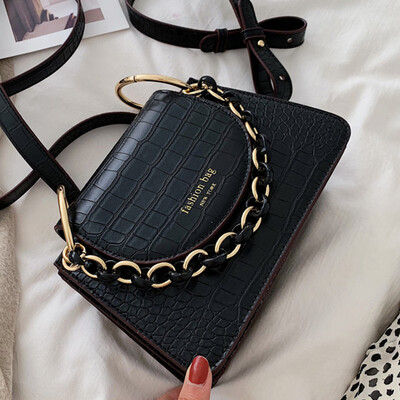 Womens bag fashion foreign-style metal chain new 2019 Korean style one-shoulder bag one-shoulder bag
Womens bag fashion foreign-style metal chain new 2019 Korean style one-shoulder bag one-shoulder bag