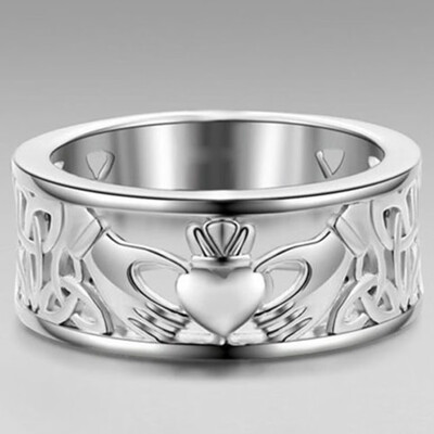 Men Women Couple Fashion Stainless Steel Crown Ring With Hollow Out Irish Celtic Knot Eternity Heart Shape Design Silver
Men Women Couple Fashion Stainless Steel Crown Ring With Hollow Out Irish Celtic Knot Eternity Heart Shape Design Silver