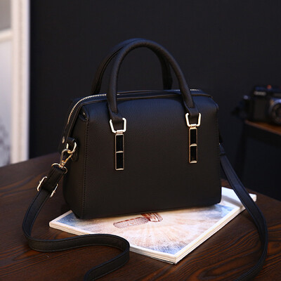 Handbag handbags new hot sale 2018 spring&summer explosion models fashion wild shoulder diagonal bag
Handbag handbags new hot sale 2018 spring&summer explosion models fashion wild shoulder diagonal bag