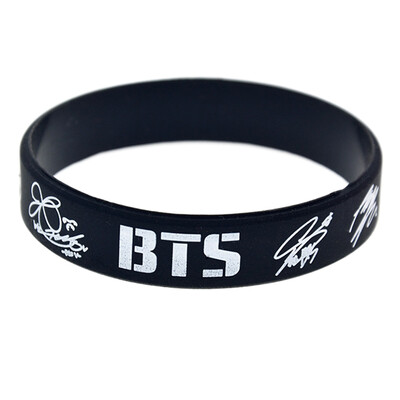 Kpop BTS Bangtan Boys Silicone Wristband Bracelet with Signature Hot Gift for ARMY
Kpop BTS Bangtan Boys Silicone Wristband Bracelet with Signature Hot Gift for ARMY