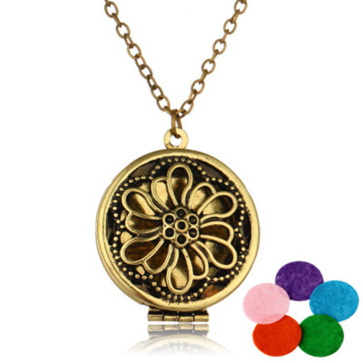 Can Open The Hollow Flower Style Perfume Color Cotton Fragrance Divergent Pendant Necklace Fashion Copper Necklace
Can Open The Hollow Flower Style Perfume Color Cotton Fragrance Divergent Pendant Necklace Fashion Copper Necklace