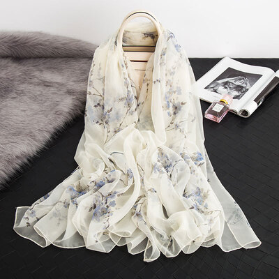 Korean version of the scarf spring&autumn silk scarf female chiffon scarf wild excellent soft yarn sunscreen long shawl beach towel
Korean version of the scarf spring&autumn silk scarf female chiffon scarf wild excellent soft yarn sunscreen long shawl beach towel
