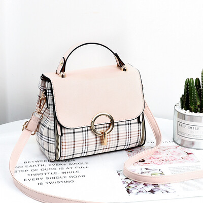 Ladies bag 2019 spring new cool fashion womens bag small square bag Korean version of the shoulder bag Messenger bag
Ladies bag 2019 spring new cool fashion womens bag small square bag Korean version of the shoulder bag Messenger bag
