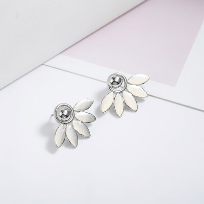 Fashion Flower Stud Earrings For Women Trendy Golden Silver Color Punk Style Earrings Wholesale Jewelry
Fashion Flower Stud Earrings For Women Trendy Golden Silver Color Punk Style Earrings Wholesale Jewelry