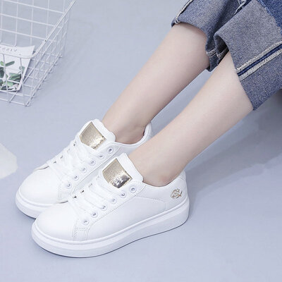 Winter&Spring Sports Baitao Base Muffin Board Shoes Small White Womens Shoes Embroidered with Gold&Silver
Winter&Spring Sports Baitao Base Muffin Board Shoes Small White Womens Shoes Embroidered with Gold&Silver