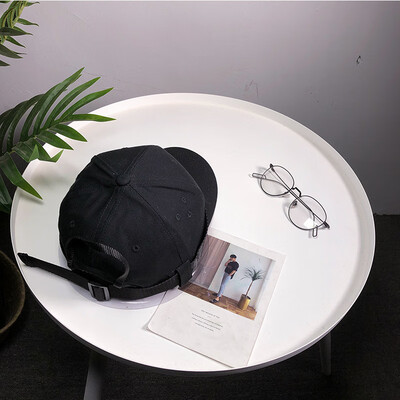 Light plate belted baseball caps for men&women couples tide Korean street spring&summer Cap outdoor sports sun visor 
Light plate belted baseball caps for men&women couples tide Korean street spring&summer Cap outdoor sports sun visor