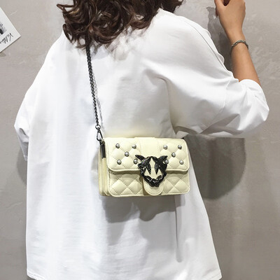 Womens bag 2019 new fashion pearl chain bag summer small fresh messenger bag wild ins chain shoulder bag
Womens bag 2019 new fashion pearl chain bag summer small fresh messenger bag wild ins chain shoulder bag