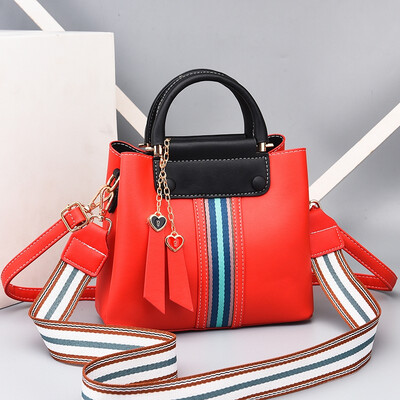 Baggage ladiesnew fashionable Korean version of Baitao ladies collision color bucket bag with one shoulder straddle handbag
Baggage ladiesnew fashionable Korean version of Baitao ladies collision color bucket bag with one shoulder straddle handbag