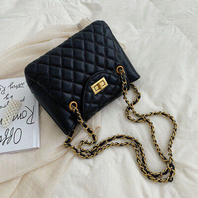 Network Honglings chain small bag summer foreign gas lock womens bag new type of water bucket bag slant bag tide
Network Honglings chain small bag summer foreign gas lock womens bag new type of water bucket bag slant bag tide