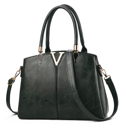 10 pieces from the batch retro texture fashion female bag V word metal shoulder bag OL commuter handbag
10 pieces from the batch retro texture fashion female bag V word metal shoulder bag OL commuter handbag