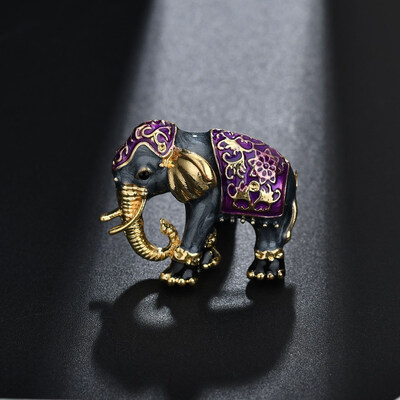 Retro Enamel Mini Elephant Brooches Women Party Animal Brooches Pins Clothes Jewelry Vintage Metal Brooch
Retro Enamel Mini Elephant Brooches Women Party Animal Brooches Pins Clothes Jewelry Vintage Metal Brooch