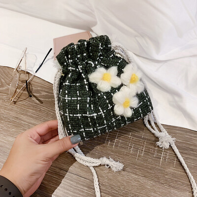 2019 new fashion lattice crossbody bag little fairy wild temperament shoulder bag Sen cute flower bucket bag
2019 new fashion lattice crossbody bag little fairy wild temperament shoulder bag Sen cute flower bucket bag