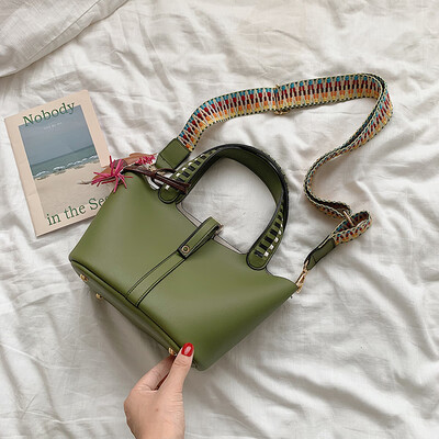 French small bag female 2019 new wave Korean fashion casual handbag wild single shoulder Messenger bag
French small bag female 2019 new wave Korean fashion casual handbag wild single shoulder Messenger bag