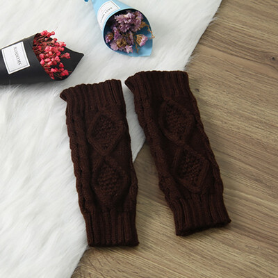 Knitted Gloves Women Winter Half Finger Wool Gloves Autumn&Winter Warm Rhombus Lattice Knitted Wool Couple Gloves
Knitted Gloves Women Winter Half Finger Wool Gloves Autumn&Winter Warm Rhombus Lattice Knitted Wool Couple Gloves